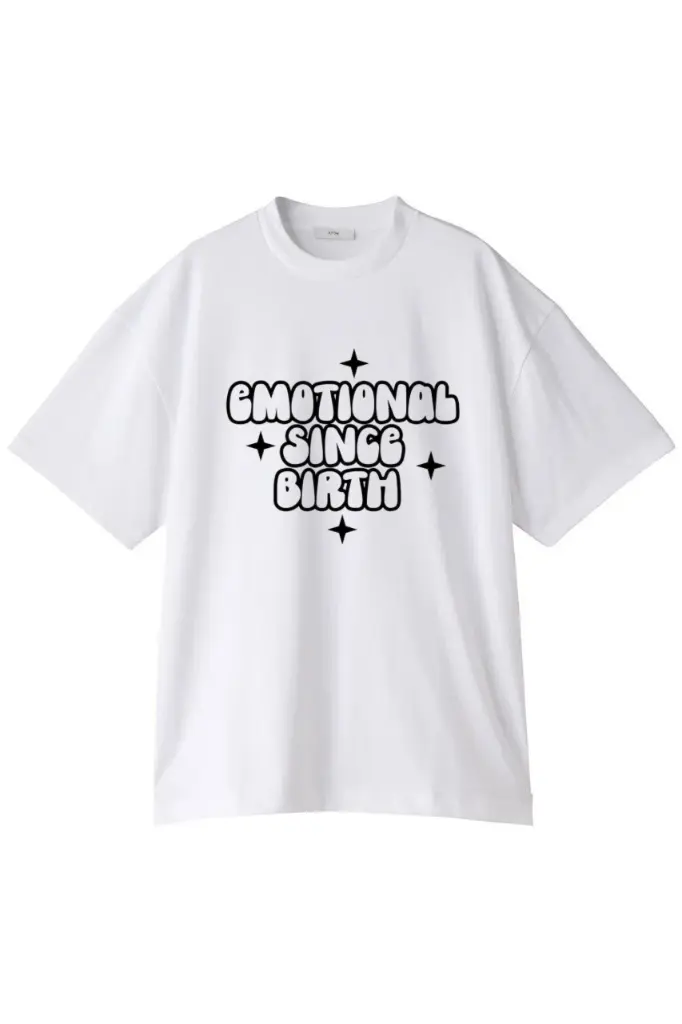 White t shirt.webp
