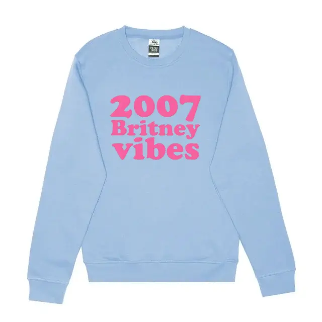 Light blue crew neck front.webp